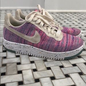 Nike Women's Pink Athletic Shoes